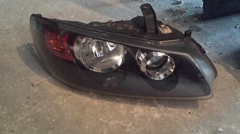 2004 MODEL NİSSAN ALMERA ÇIKMA FAR